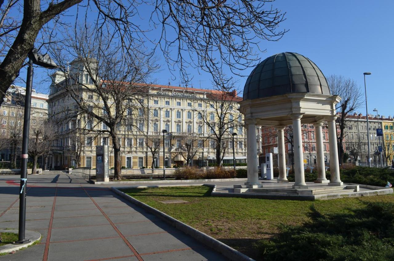 Rooms & Apartments Infinity Rijeka Exterior foto
